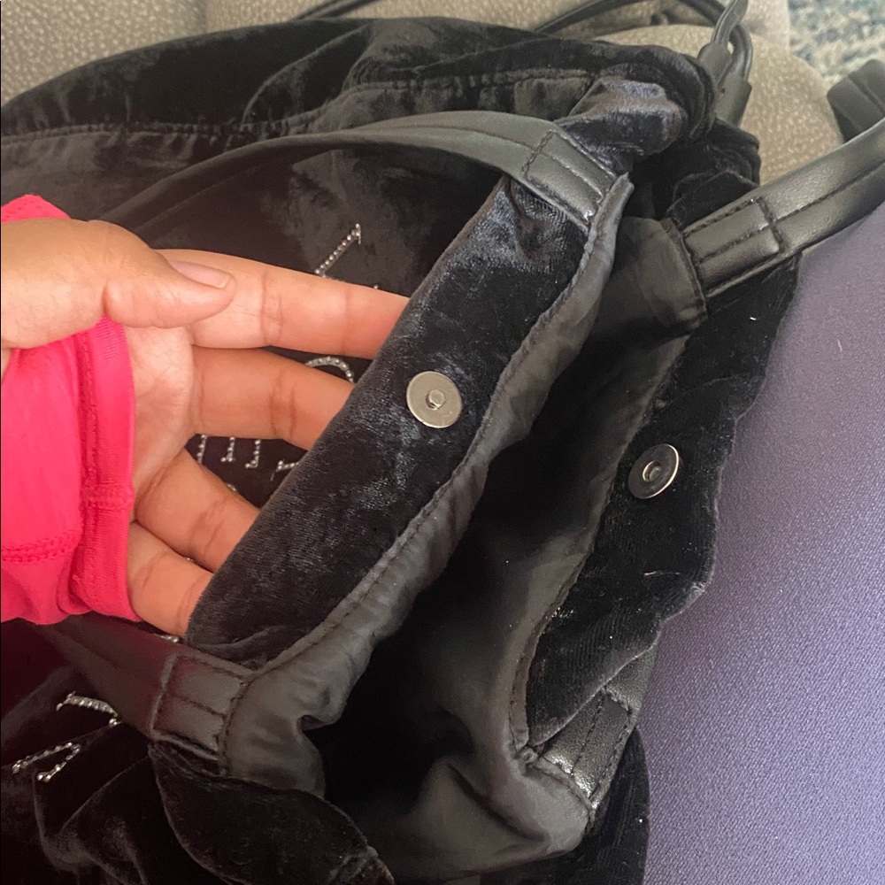 🔴SOLD🔴Victoria's Secret Black Velvet Tote - Picture 5 of 8